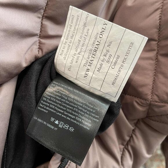 Lululemon Enough Puff Reversible Jacket - Mauve Stone/Black - VEUC - FITS LARGE! - Picture 10 of 14